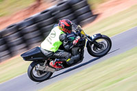 enduro-digital-images;event-digital-images;eventdigitalimages;mallory-park;mallory-park-photographs;mallory-park-trackday;mallory-park-trackday-photographs;no-limits-trackdays;peter-wileman-photography;racing-digital-images;trackday-digital-images;trackday-photos